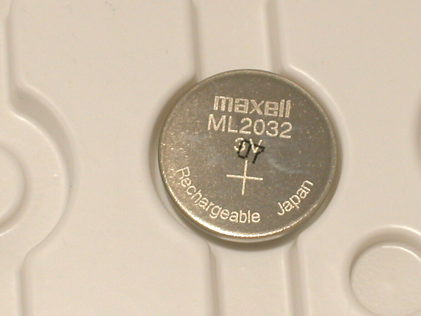 1 Pc Maxell Ml2032 Ml 2032  3v Rechargeable Lithium Battery Manufactured 07/2020